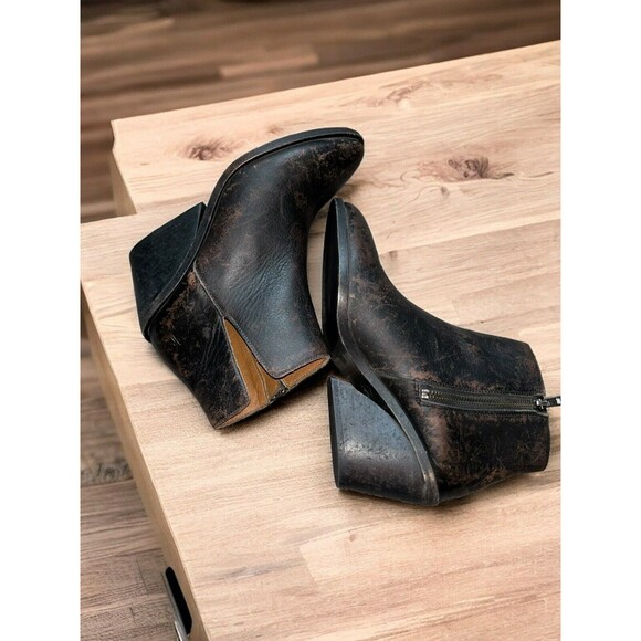 Frye Serena Cutout Bootie Size 8.5 - Picture 6 of 9